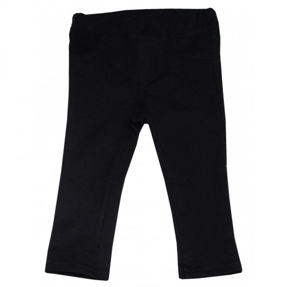 Изчистен бебешки клин за...